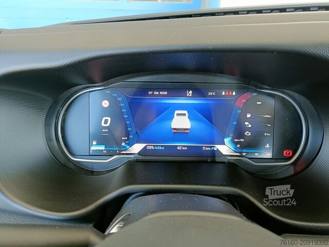 3,0 CC ÚJ DUPLA KABIN 7 SZEMÉLYES Iveco DAILY 35C16