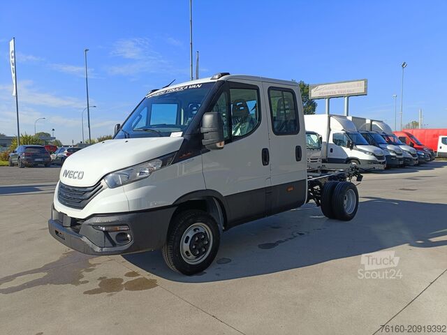 3,0 CC ÚJ DUPLA KABIN 7 SZEMÉLYES Iveco DAILY 35C16