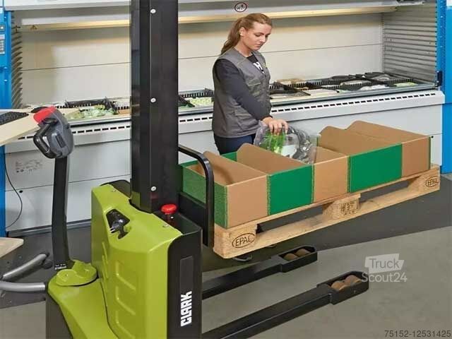Pallet stacker- high lift Clark WS 10 Mi Hochhubwagen mit Mono-Hubmast und Initialhub