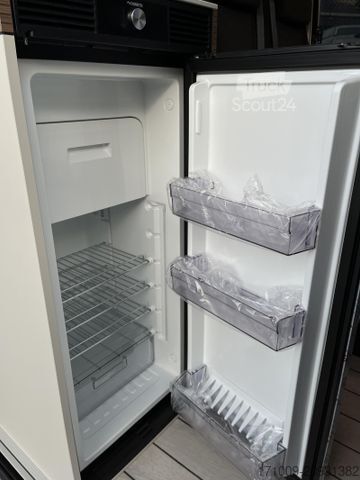 Camper WESTFALIA Columbus 600 E 180 PS Aufstelldach SOLAR SKYVIEW