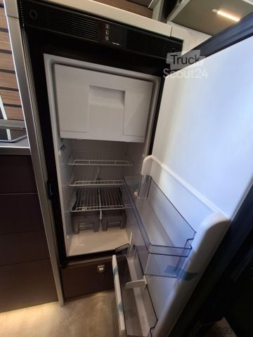 Autocaravana HYMER/ERIBA Grand Canyon Fiat Solar Sitzheizung LED