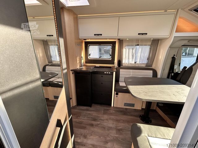 Autorulotă semi-integrată SUNLIGHT Adventure T 69LC 8G Combi 6E SAT TV Heckstützen