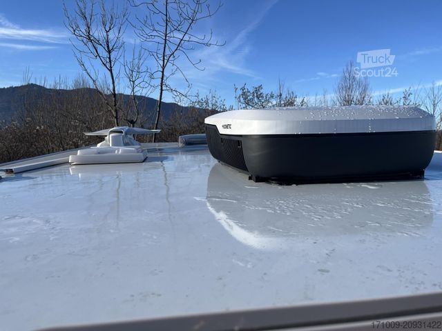 Autorulotă integrată SUNLIGHT Adventure I 68 Dachklima Navi+Kamera TV+SAT 8G