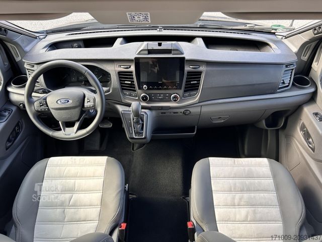 Autorulotă semi-integrată SUNLIGHT Adventure T Ford 670S Combi 6E Hubbett Autom.