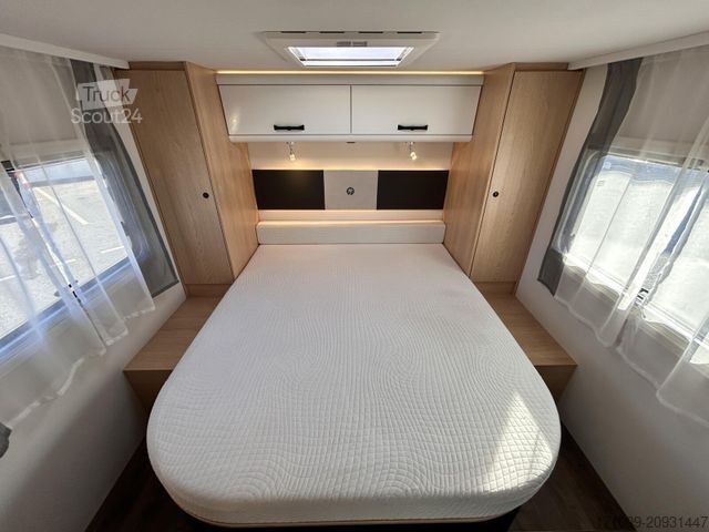 Autorulotă semi-integrată SUNLIGHT Adventure T Ford 690L HUBBETT Backofen SAT TV