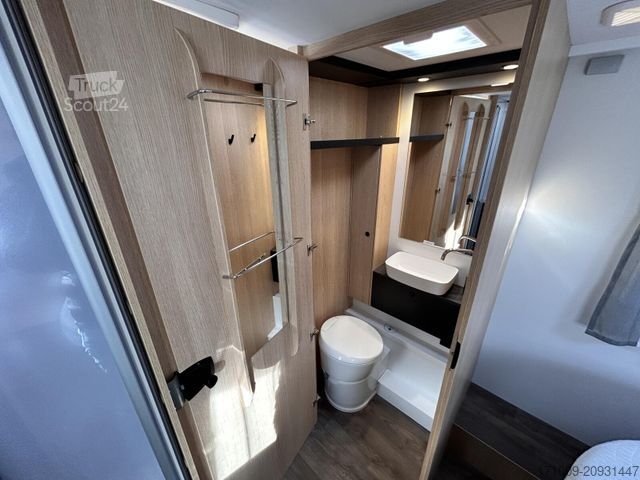 Autorulotă semi-integrată SUNLIGHT Adventure T Ford 690L HUBBETT Backofen SAT TV