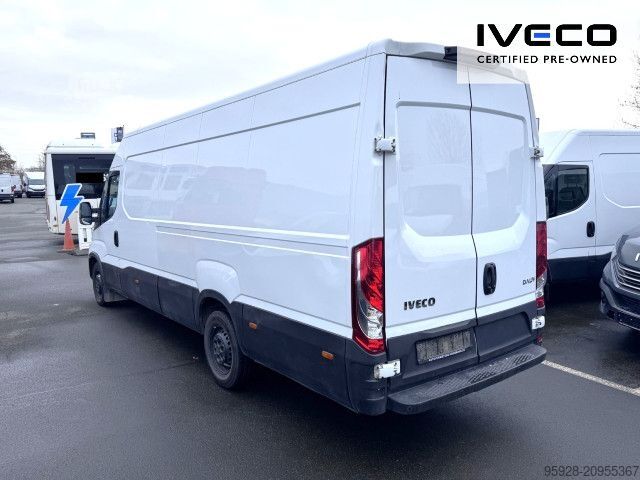 Skåpbil IVECO 35S14HA8 V/P, LED, Fahrersitz gefedert