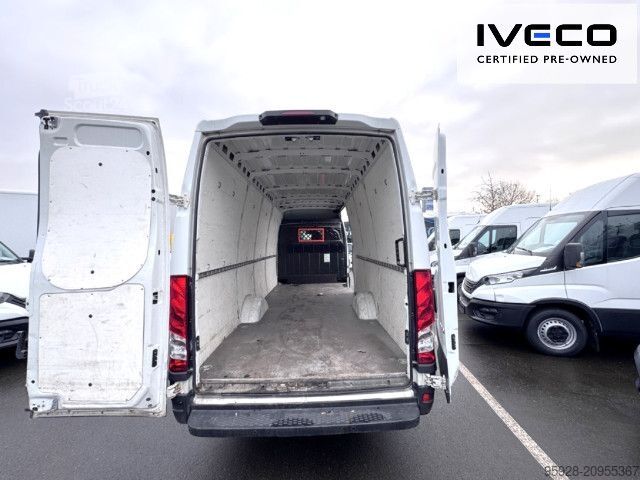 Skåpbil IVECO 35S14HA8 V/P, LED, Fahrersitz gefedert