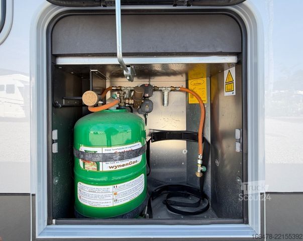 Integrert bobil CARTHAGO Liner For Two 53 Iveco *Rundsitzgruppe-Hubbett*