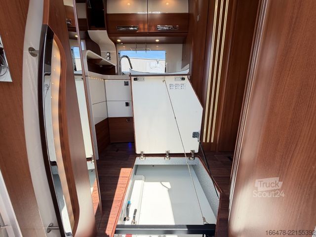 Integrert bobil CARTHAGO Liner For Two 53 Iveco *Rundsitzgruppe-Hubbett*