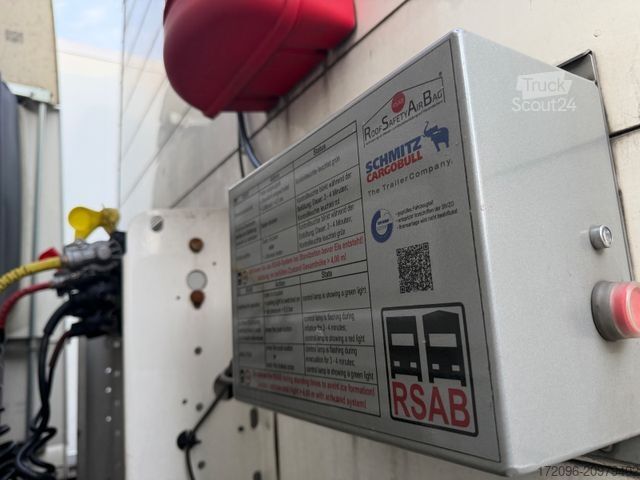 Auflieger mit Pritsche & Plane SCHMITZ CARGOBULL SCS 24/L Lift, Edscha, SECURITY tarp, Safetyroof