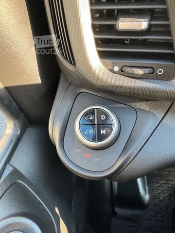 Automašīnu pārvadātājs furgons IVECO Daily 35S16 HA8 *Rampen*L3.500mm*Automatik*AHK*