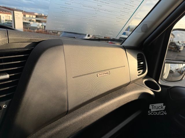 Koelwagen met geïsoleerde laadbak IVECO Daily 70C18 HA8  *R.3750mm*Automatik*LBW*