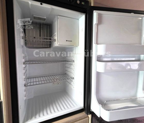 Autorulotă BÜRSTNER City Car 600 - EInzelbetten - Klima