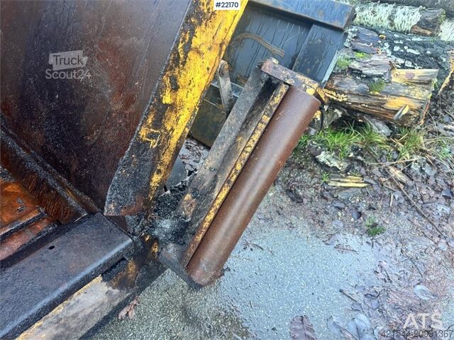 Bestrating CAT AP300D