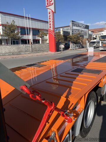 ημιρυμουλκούμενο χαμηλής φόρτωσης GVN Trailer 2+1 Axle Platform Trailer
