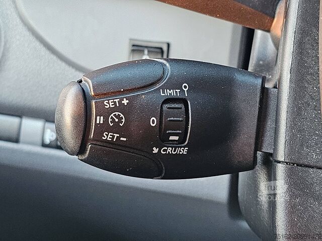 Bestelauto PEUGEOT EXPERT 2.0 HDI 130 L2