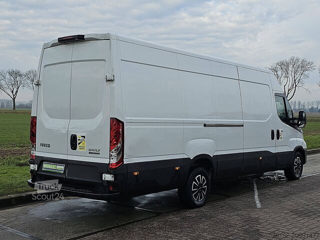 Break à toit surélevé IVECO DAILY 35 S 14 NV 3.0 AUT. L3H2