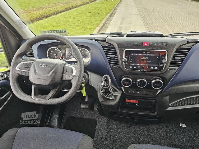 Break à toit surélevé IVECO DAILY 35 S 14 NV 3.0 AUT. L3H2