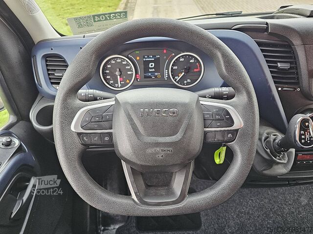 Break à toit surélevé IVECO DAILY 35 S 14 NV 3.0 AUT. L3H2