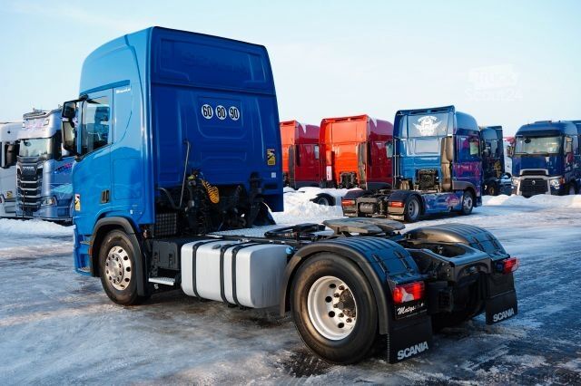 Standard nyergesvontató SCANIA R 450 / RETARDER / HYDRAULIKA / I-PARK COOL / AL