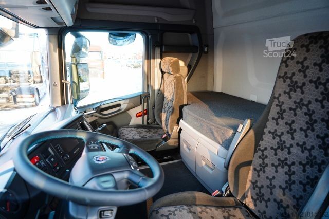 Standard nyergesvontató SCANIA R 450 / RETARDER / HYDRAULIKA / I-PARK COOL / AL