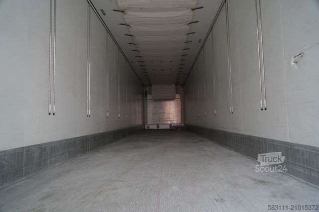 Rashladna poluprikolica SCHMITZ CARGOBULL REFRIGERATED / NEW THERMO KING UNIT / SLX 300 /