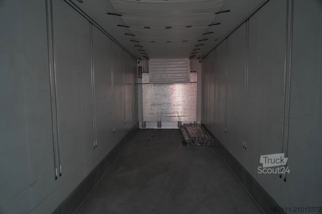 Rashladna poluprikolica SCHMITZ CARGOBULL REFRIGERATED / NEW THERMO KING UNIT / SLX 300 /