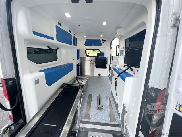 Camion de pompiers Ford Transit 2.2 TDCI 4x2 Transit 2.2 TDCI 4x2, Krankentransporter