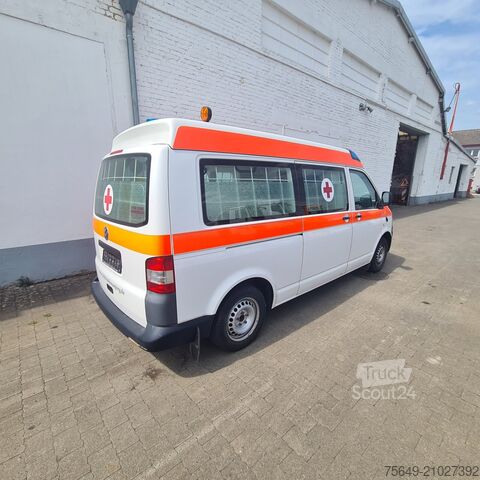 Camion de pompiers Volkswagen T5 2.0 TDI T5 2.0 TDI, Krankenwagen