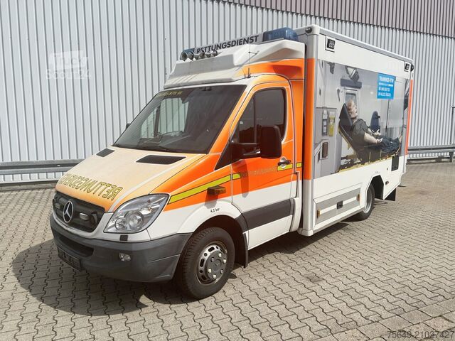Fourgon tôlé Mercedes-Benz Sprinter 516 CDI 4x2 Sprinter 516 CDI 4x2, Rettungswagen, Bi-Xenon