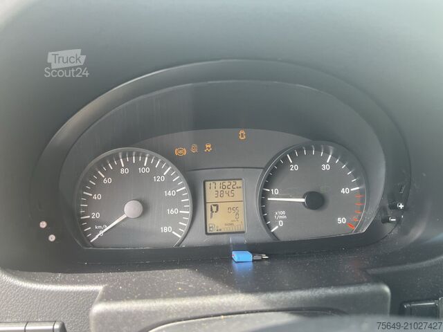 Fourgon tôlé Mercedes-Benz Sprinter 516 CDI 4x2 Sprinter 516 CDI 4x2, Rettungswagen, Bi-Xenon