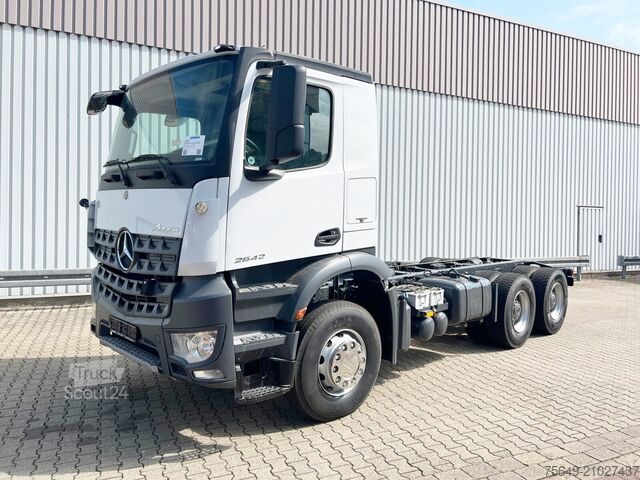 Châssis de camion Mercedes-Benz Arocs 2642/45 K 6x4 Arocs 2642/45 K 6x4, Retarder, Motorabtrieb