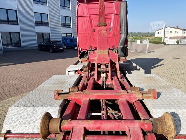 Haakarm vrachtwagen Mercedes-Benz Actros 2551 L 6x2 Actros 2551 L 6x2/46, Retarder, Liftachse, BigSpace, Bi-Xenon