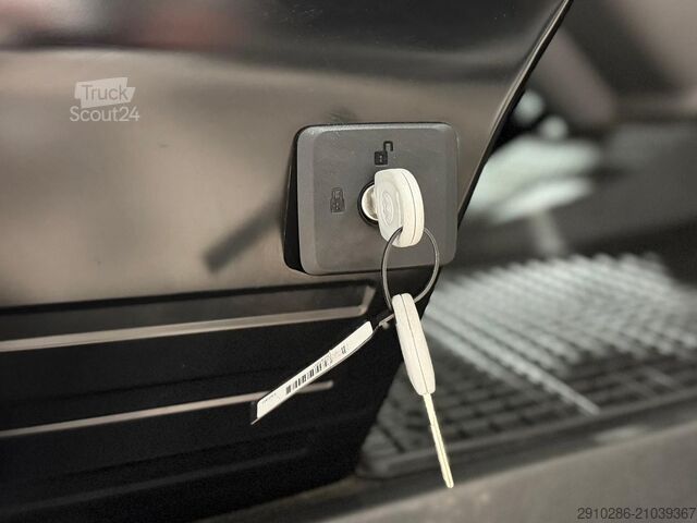 Minibus VW T6.1 Transporter,4Motion,kurz,Klima,Radio,AHK