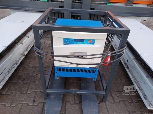 Nelisuuntatrukki Hubtex MQ40 - TRIPLEX