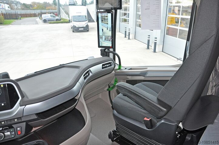 Standard-SZM DAF XG 530 FT - ST905 - TraXon – MX Engine brake - ...