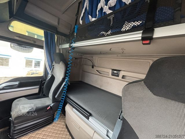 Standaard trekker MAN TGX 18.470*Euro6D*TÜV*2Tanks*Standklima*Intarder