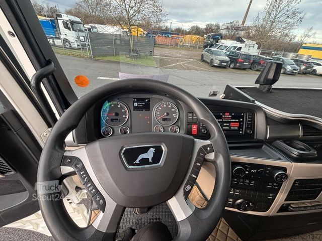 Standaard trekker MAN TGX 18.470*Euro6D*TÜV*2Tanks*Standklima*Intarder