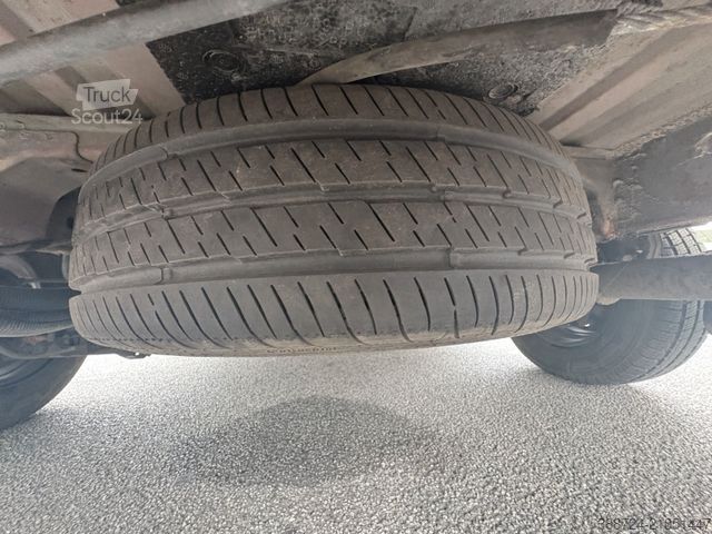 Minibus FORD Transit*9-Sitze*MiniVan*Personenbeförderung*