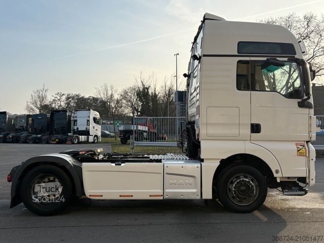 Prostorninska vlačilna enota MAN TGX18.480*XXL*E6*Kompressor*Hydraulik*TÜV*