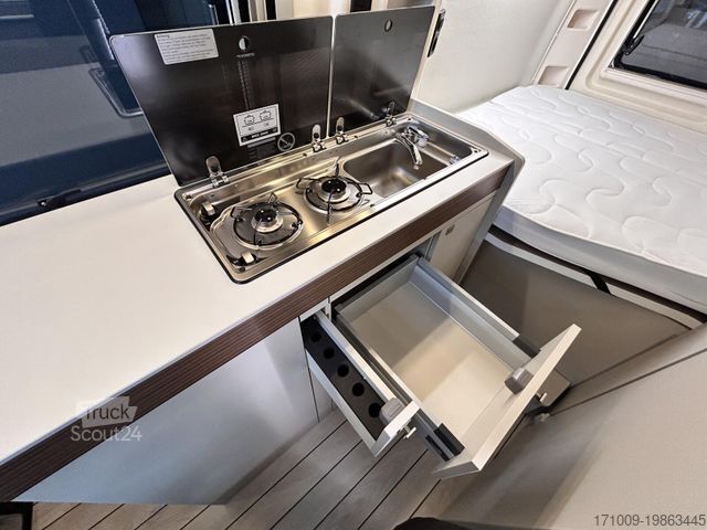 Camper WESTFALIA Columbus 540 D 140 PS Schlafdach SOLAR Markise