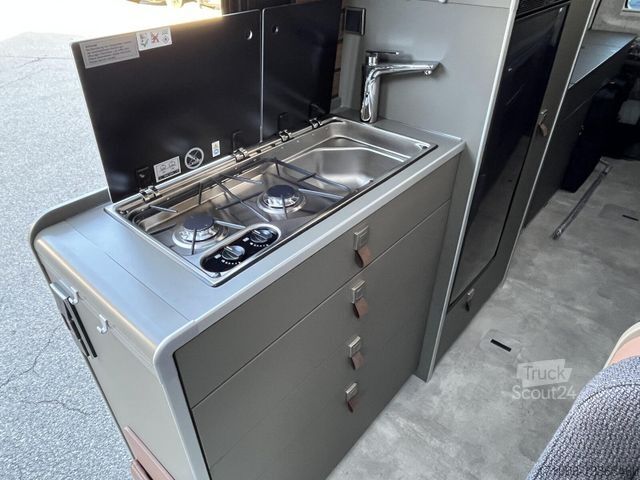 Autocaravana HYMER/ERIBA Grand Canyon S 700 4x4 Premium Winter Autarkie