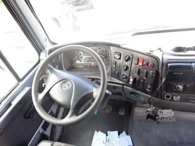 Ciężarówka z płaską platformą MERCEDES-BENZ Zetros 1833 4x4 Pritsche AHK Standhzg Automatik