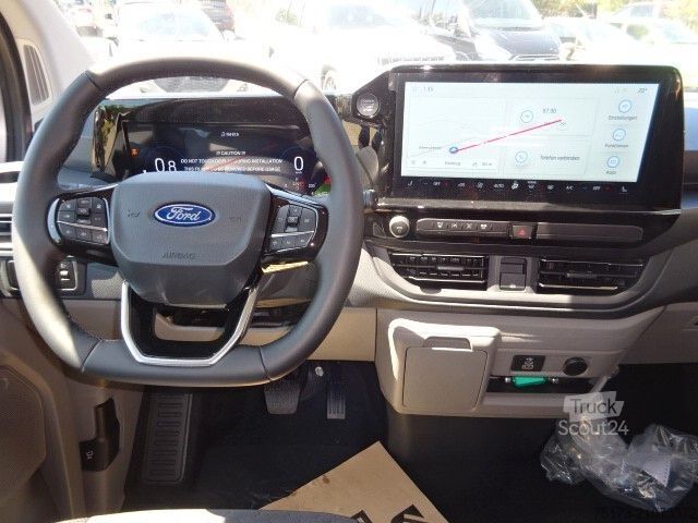 Minibüs FORD Tourneo Custom 320L2 Titanium AT AHK Kam Navi