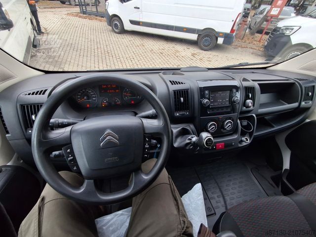 Furgon blaszak CITROEN Jumper  35 L3H2 Club BlueHDi 140