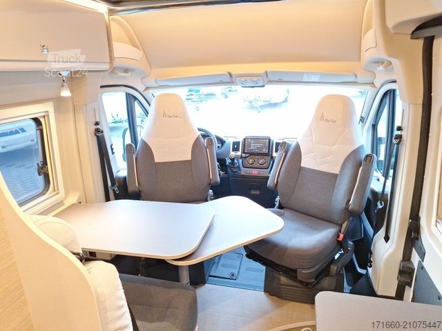 Τροχόσπιτο αυτοκινούμενο BÜRSTNER Campeo Black Forest C 600