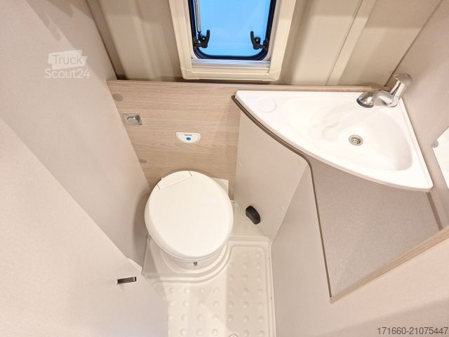 Τροχόσπιτο αυτοκινούμενο BÜRSTNER Campeo Black Forest C 600