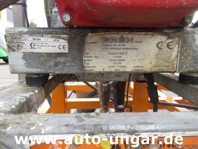 Machine de marquage routier Graco LineLazer II 5900  auf Zindel VarioZet 3