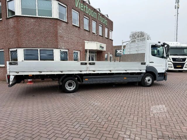 Vrachtauto met open laadbak MERCEDES-BENZ Atego 916 met 6.2m open laadbak / 3e zit / airco